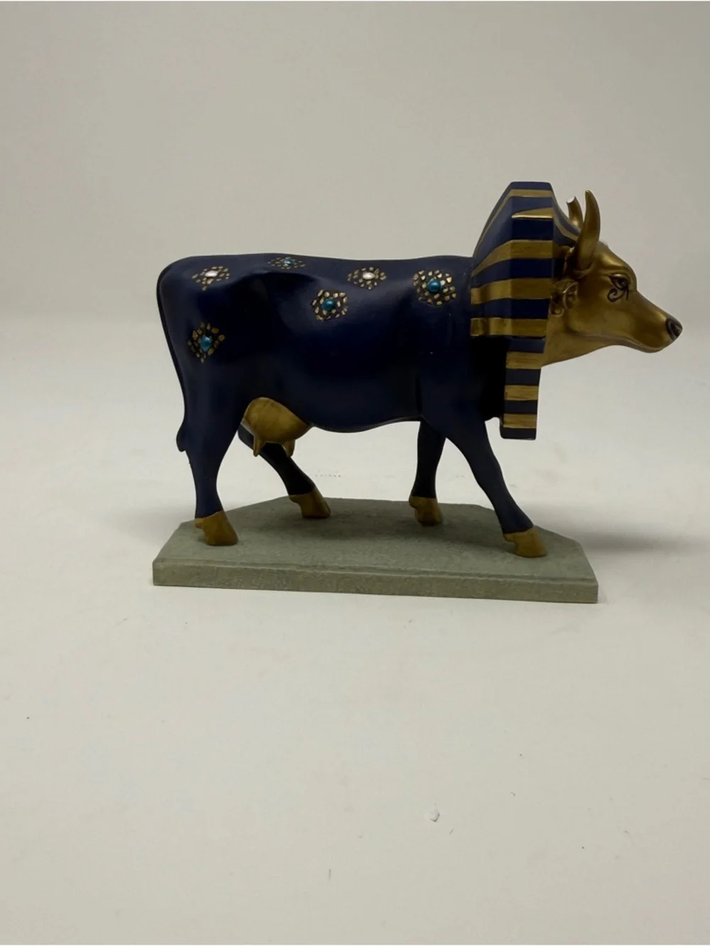 NWT Cow Parade Retired Tutancowmon Cow Figurine #9126 - Picture 5 of 7